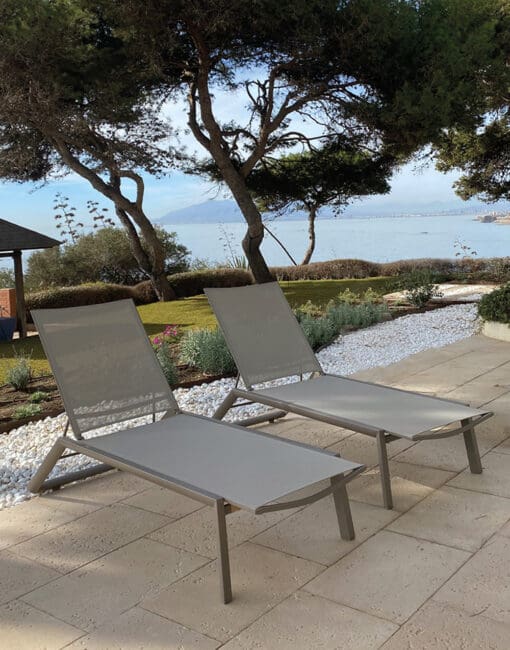 CHAISE LONGUE MENORCA TOPO TEXTILENE BEIGE ALUMINIUM.