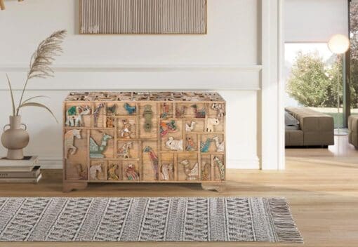 CARVED ANIMAL TRUNK 47x80x40cm