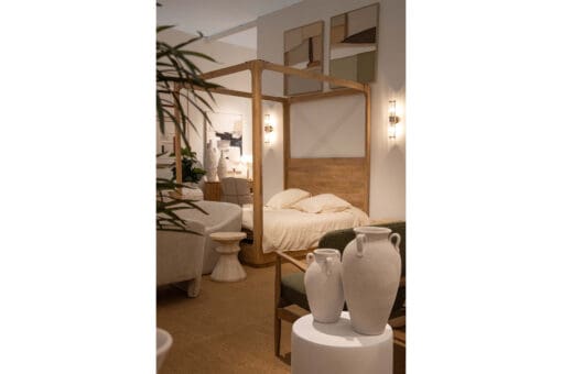 CAMA BALINESA 180 MANGO FELO+ 2 MESITAS