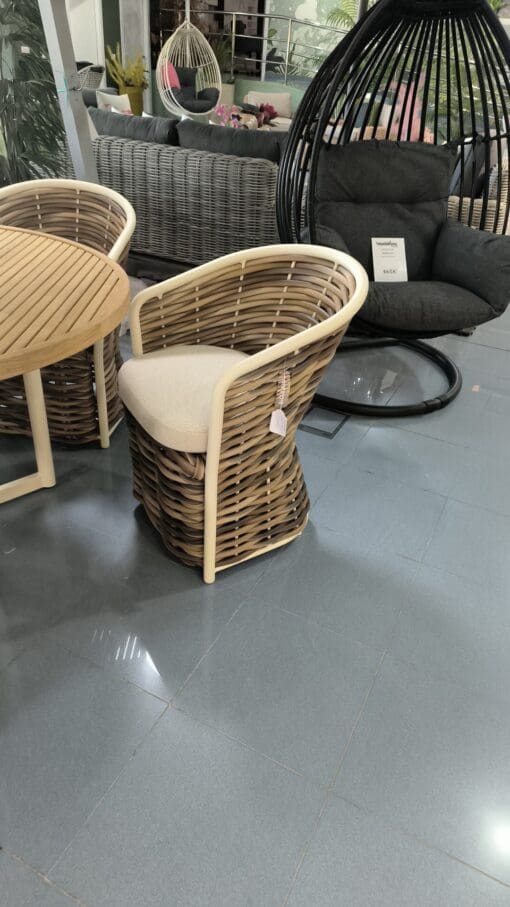 COCOON DINING CHAIR/SILLA ALU.OYSTER