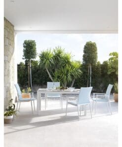SILLONES ALUMINIO BLANCO TAPIZADO EN AZUL CLARO